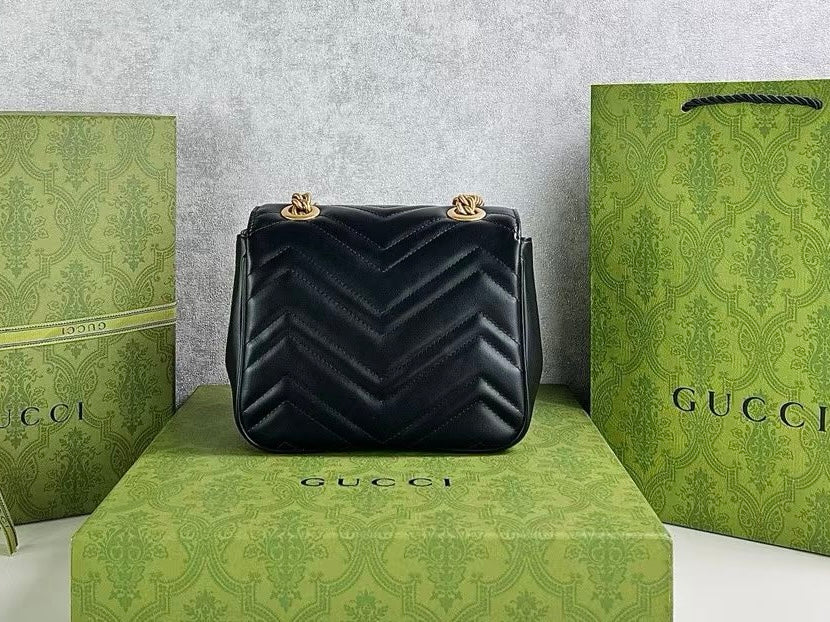 Gucci GG Marmont Square Shoulder Bag-739682
